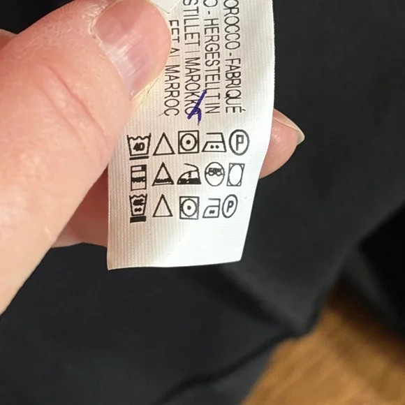 Zara Back Cut Out Crop Top Women’s Small Black Snaps Short Sleeve NWT - Picture 10 of 11